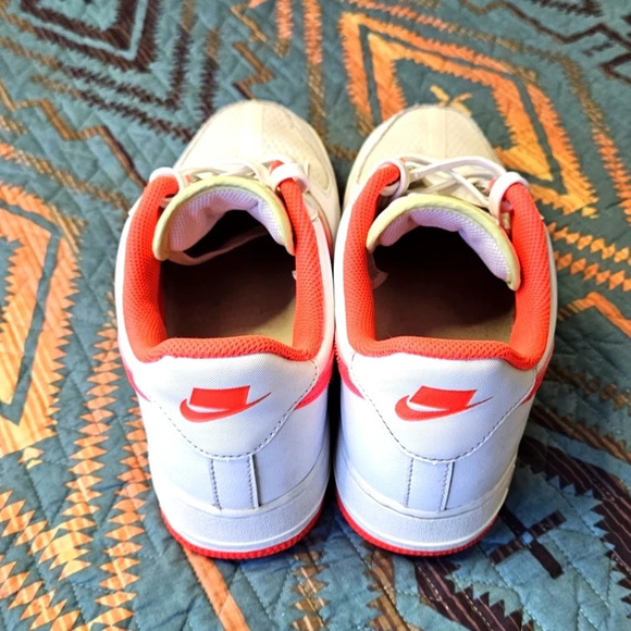 Nike Air‎ Force 1 - Picture 2 of 7